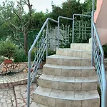 Sunray Guest House, Private & With Lovely Sea View Varna