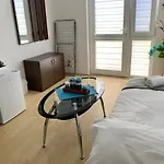 Affittacamere Sunray Guest House, Private & With Lovely Sea View 3*