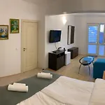 Sunray Guest House, Private & With Lovely Sea View Affittacamere 3*