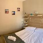 Sunray Guest House, Private & With Lovely Sea View