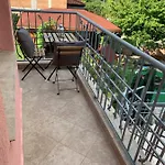 Sunray Guest House, Private & With Lovely Sea View
