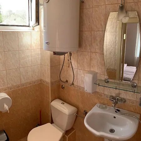 Sunray Guest House, Private & With Lovely Sea View בית הארחה 3*