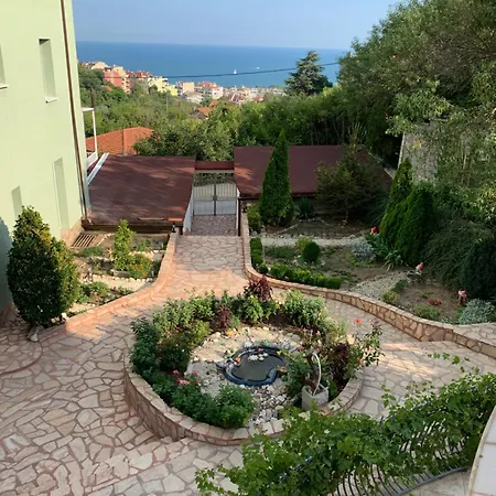 Sunray Guest House, Private & With Lovely Sea View וארנה