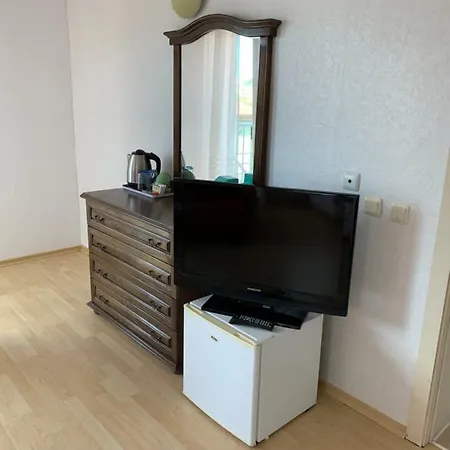 Sunray Guest House, Private & With Lovely Sea View וארנה
