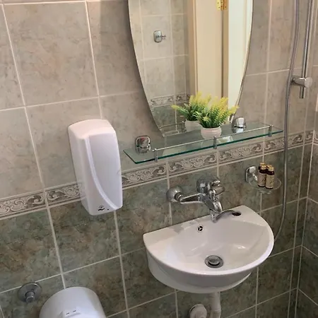 Sunray Guest House, Private & With Lovely Sea View 3* Varna