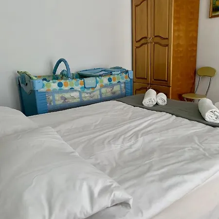 Penzion Sunray Guest House, Private & With Lovely Sea View 3*