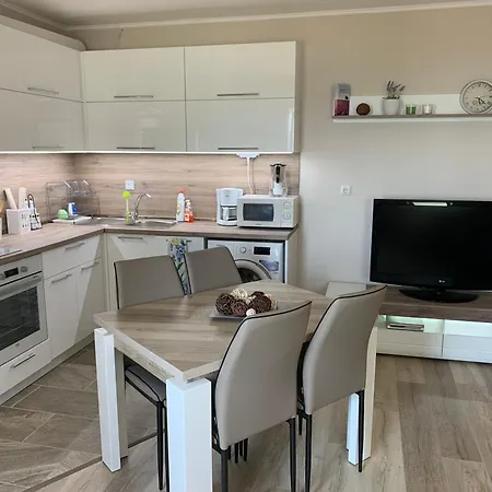 Sunray Guest House, Private & With Lovely Sea View Varna