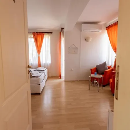Sunray Guest House, Private & With Lovely Sea View 3* Varna