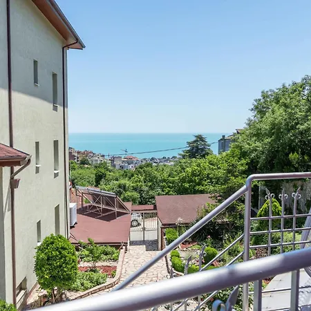 Gæstehus Sunray Guest House, Private & With Lovely Sea View Varna