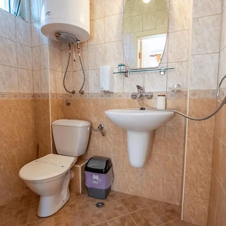 Sunray Guest House, Private & With Lovely Sea View Penzion