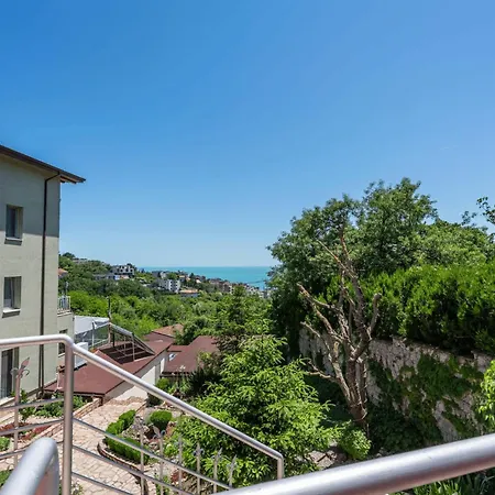 Penzion Sunray Guest House, Private & With Lovely Sea View Varna